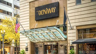 The Duniway Portland, A Hilton Hotel