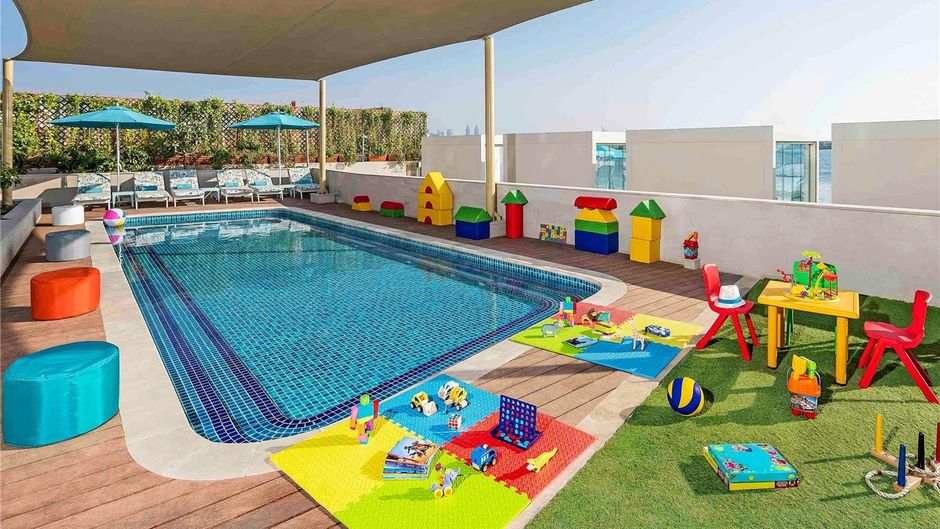 Retreat Palm Dubai Mgallery By Sofitel Pool
