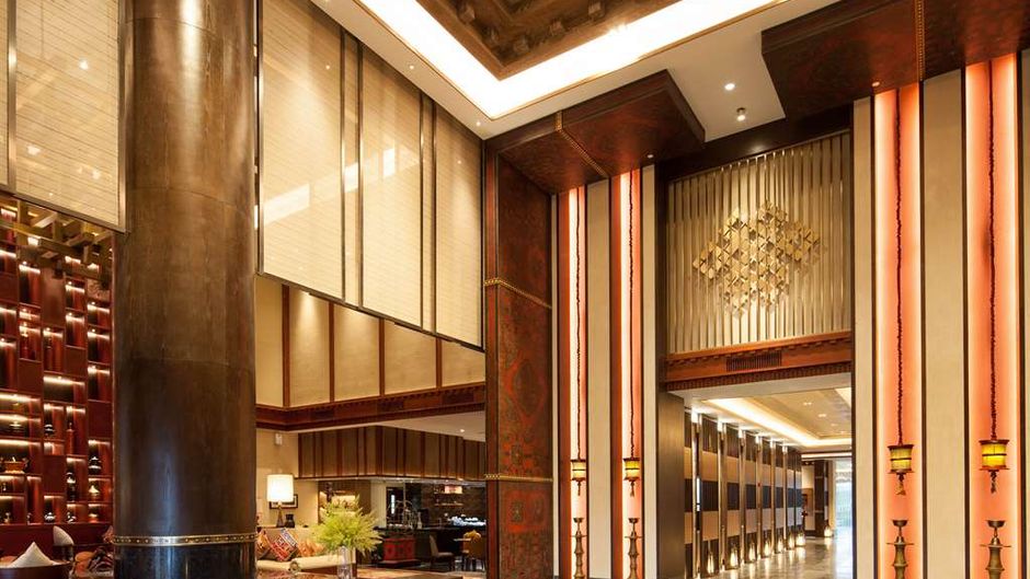 Hilton Garden Inn Shangri-La Lobby