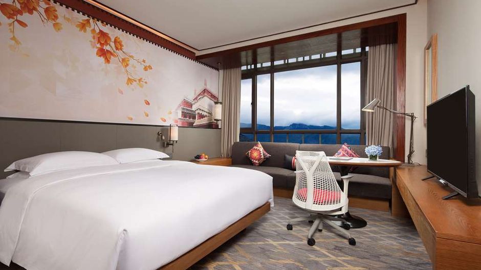 Hilton Garden Inn Shangri-La Room