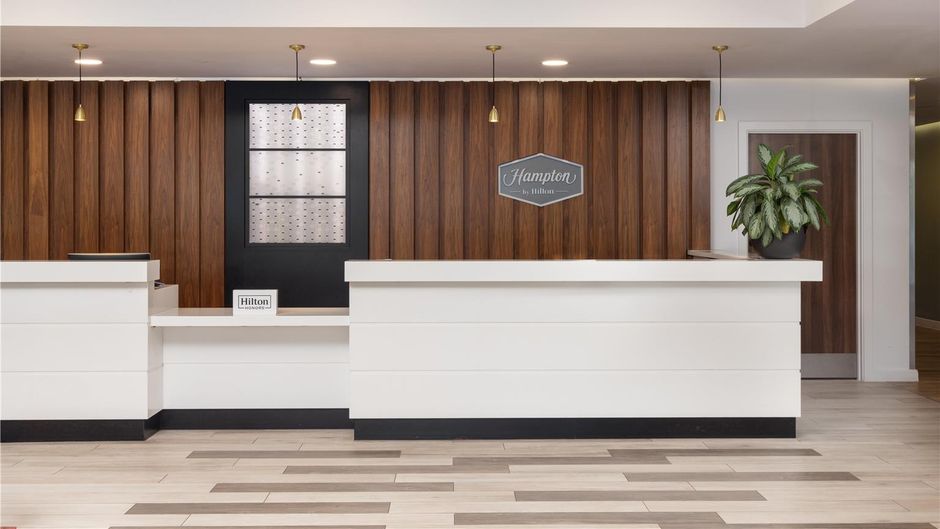 Hampton by Hilton Stansted Airport Lobby