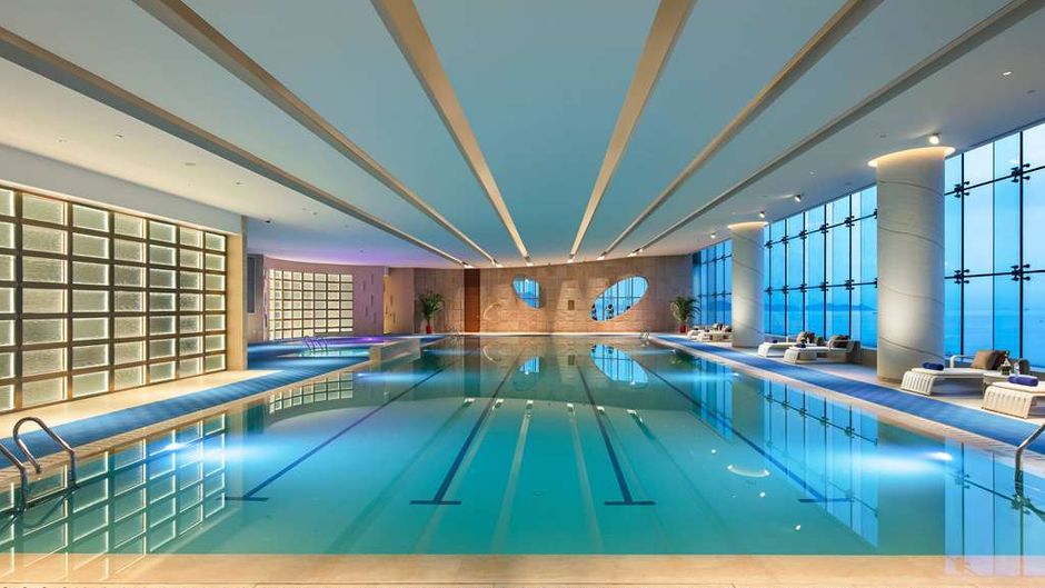 Hilton Yantai Pool