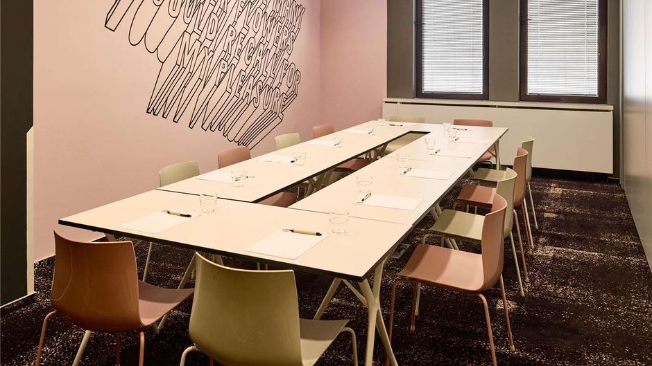 Mama Shelter Hotel Meeting
