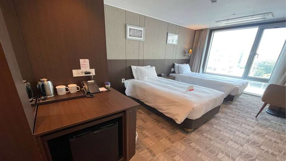 Ramada Jeju City Hall Room