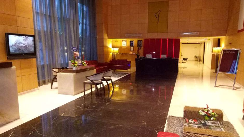 Iris Hotel Lobby