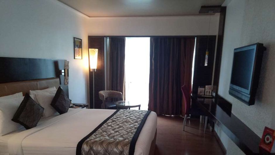 Iris Hotel Room
