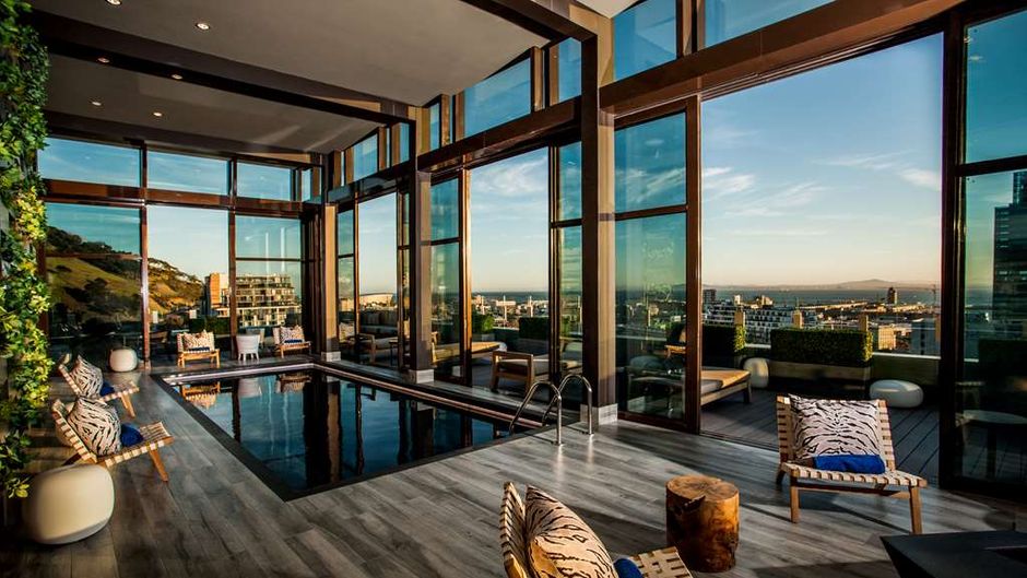 SunSquare Cape Town City Bowl Pool