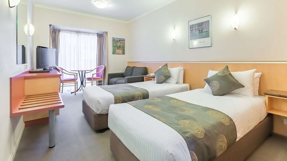 Waverley International Hotel Room