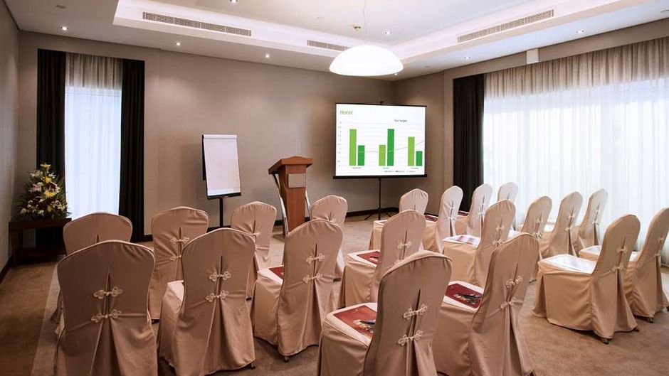 Carlton Downtown Hotel Meeting