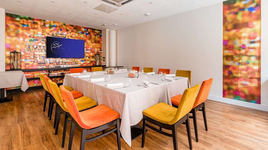 Le Place Neuve Restaurant
