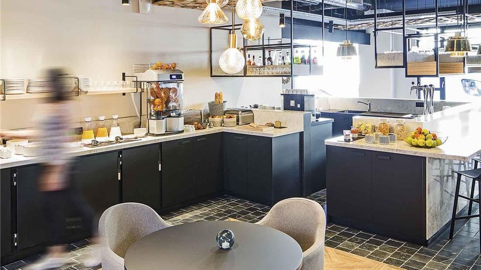 ibis Styles Laval Centre Gare Restaurant