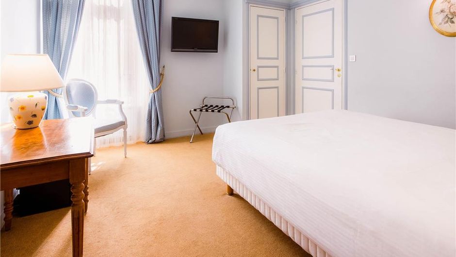 Mercure Moulins Centre - Hotel de Paris Room