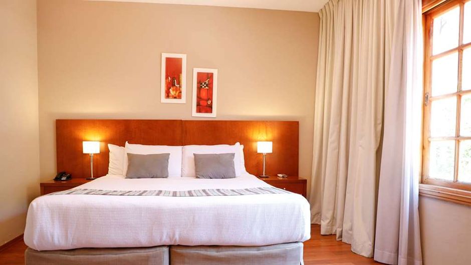 Howard Johnson Escobar Hotel Room