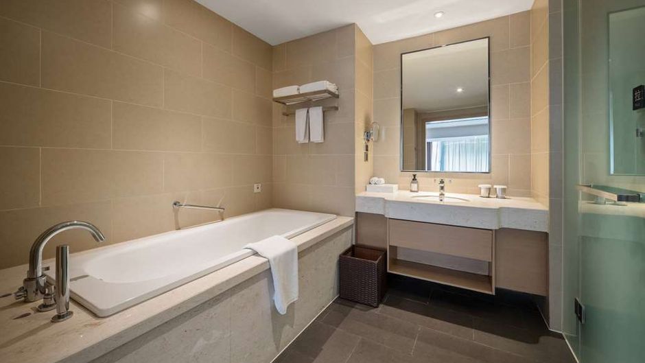 Ramada Encore by Wyndham Jintang Room