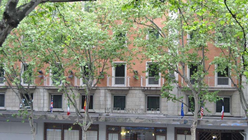Hotel Principe Pio Exterior