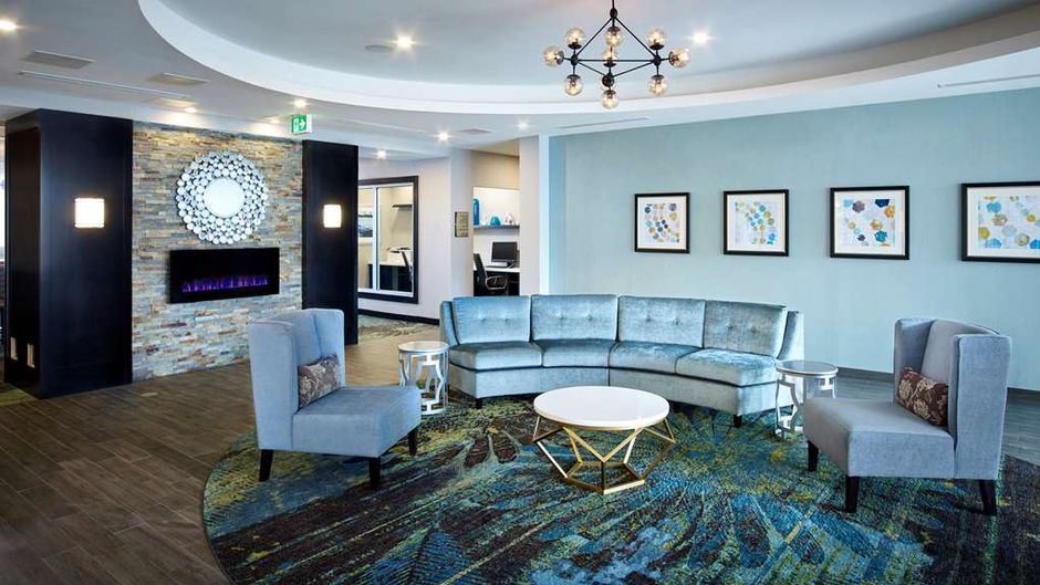 Homewood Suites by Hilton North Bay Lobby