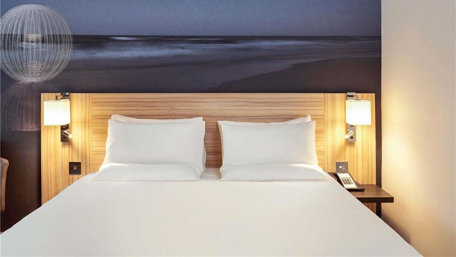 Novotel London Stansted Airport Room