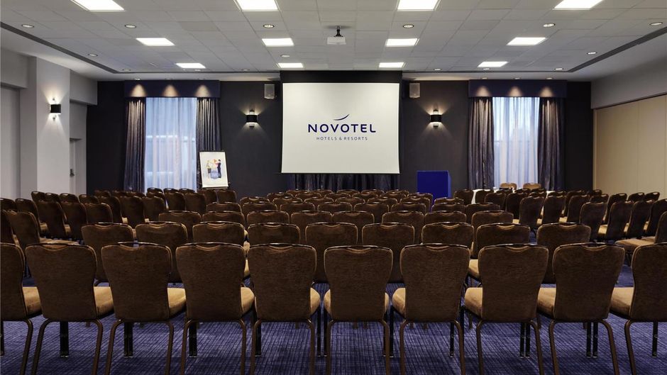 Novotel London Stansted Airport Meeting