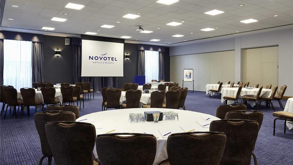 Novotel London Stansted Airport Meeting