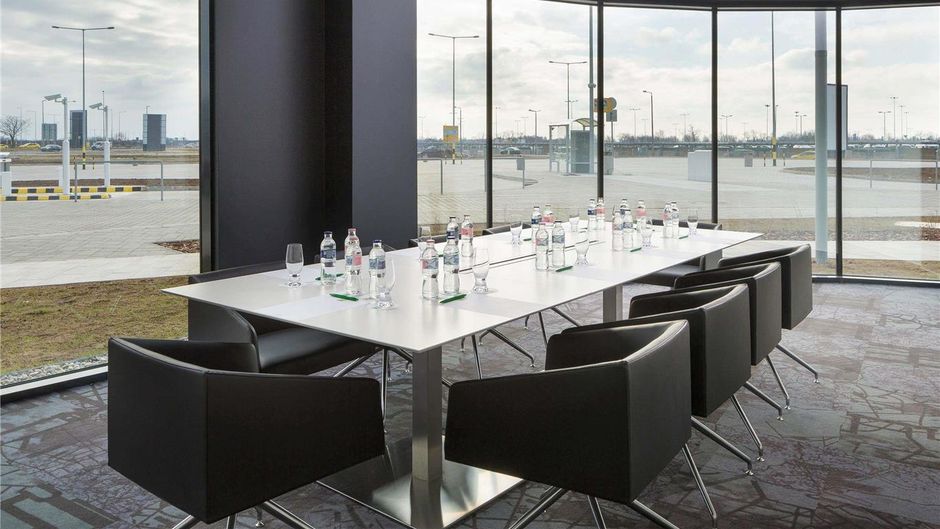 Ibis Styles Budapest Airport Meeting