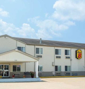 Super 8 by Wyndham Sweet Springs