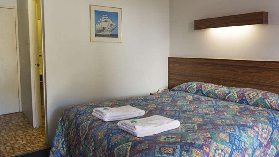 Hotel Clipper Room