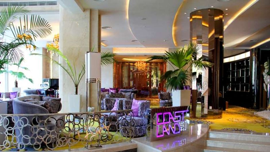 Brigh Radiance Hotel Lobby
