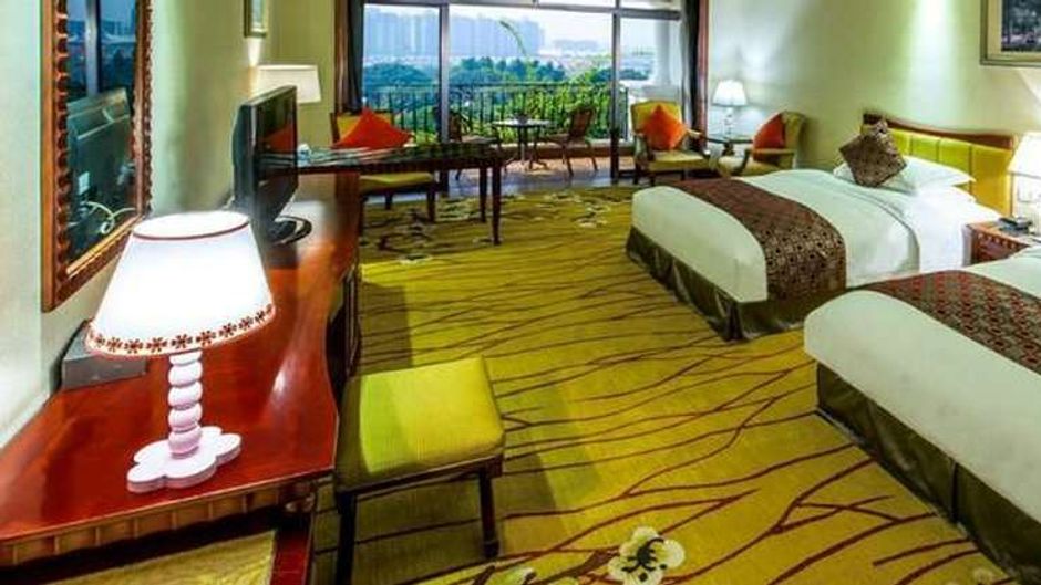 Phoenix City Hotel Room
