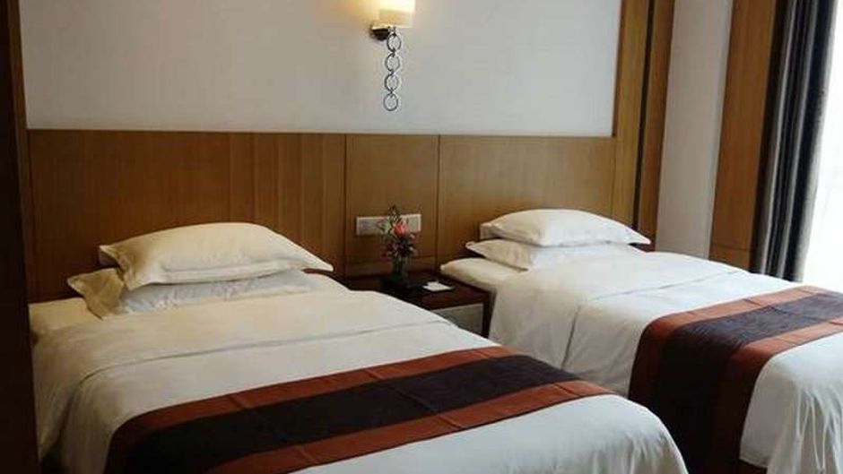 Manhattan Hotel Room