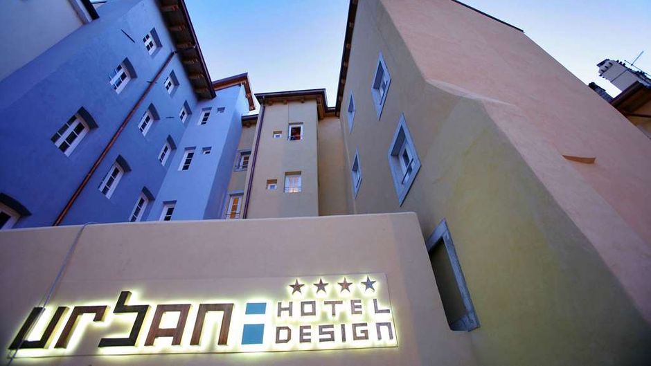 Urban Hotel Design Exterior