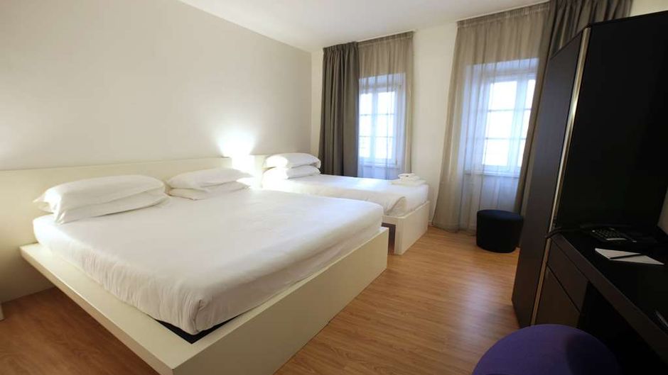 Urban Hotel Design Room