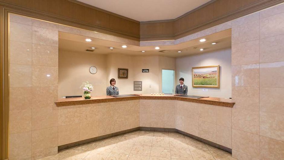Washington Hotel Tsubamesanjo Lobby