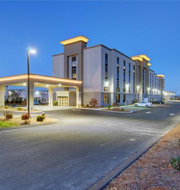Hampton Inn & Suites Boston/Stoughton