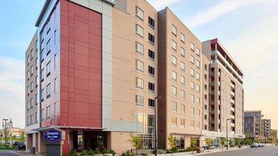 Hampton Inn & Suites Quebec City