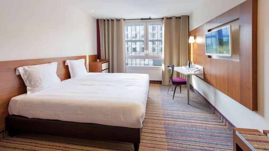 Spark by Hilton Lyon Ouest Room