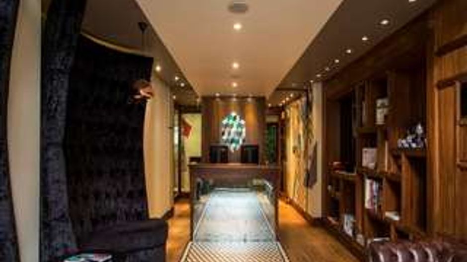 Megaro Hotel Lobby
