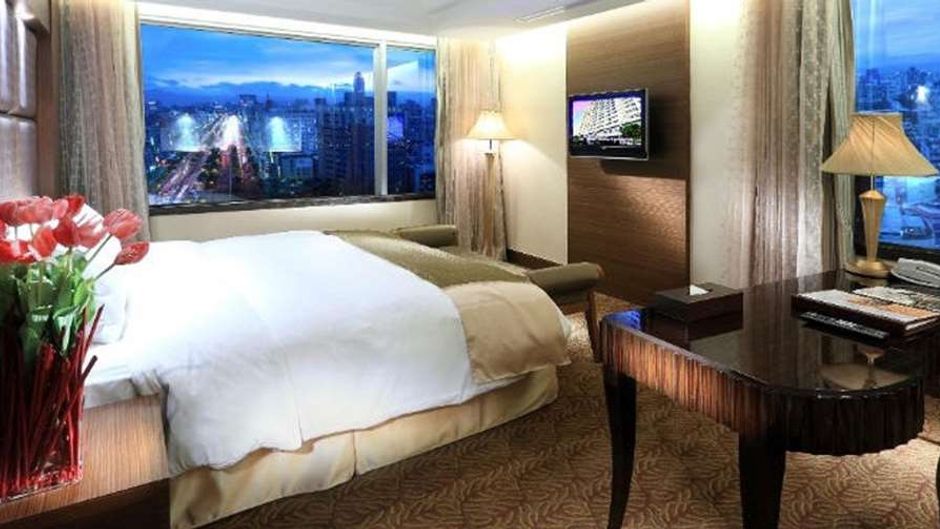 Taipei Garden Hotel Suite