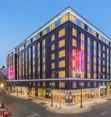 Hampton Inn & Suites Pearl District