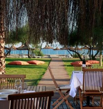 Aytas Hotel