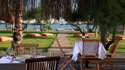 Aytas Hotel