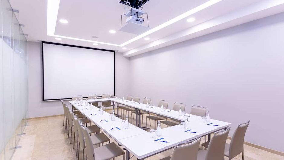 NH Puebla Finsa Meeting