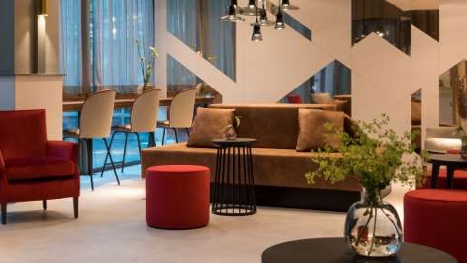 NH Collection Eindhoven Centre Lobby