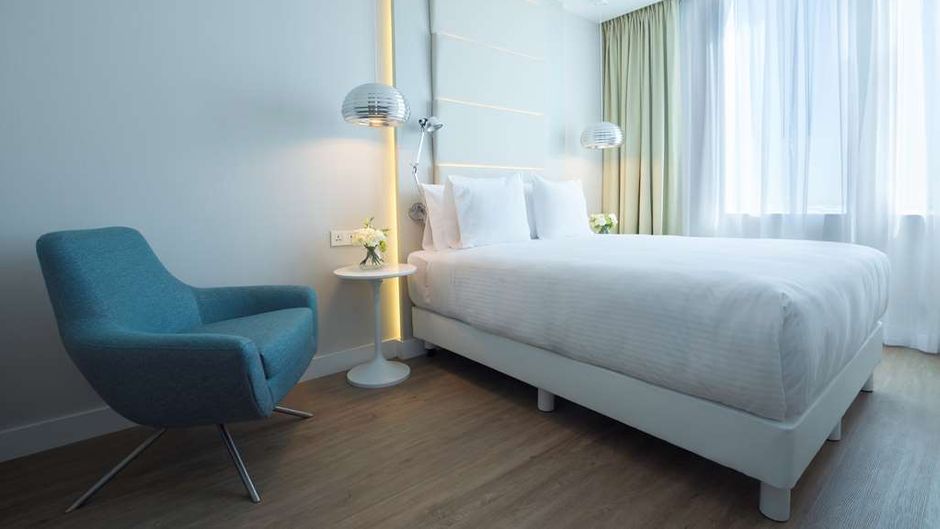 NH Monterrey La Fe Room