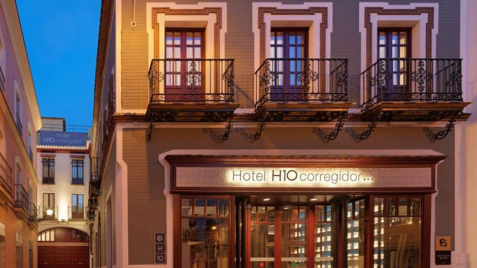 H10 Corregidor Exterior