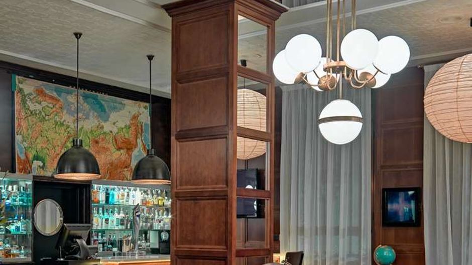 H10 Montcada Hotel Lobby