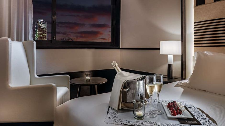 H10 Marina Barcelona Room