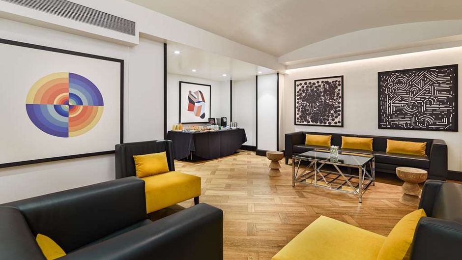 H10 Universitat Hotel Barcelona Restaurant