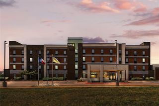 Home2 Suites by Hilton Dallas/DeSoto