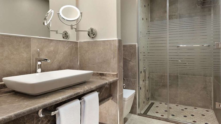 Ramada Gumushane Room