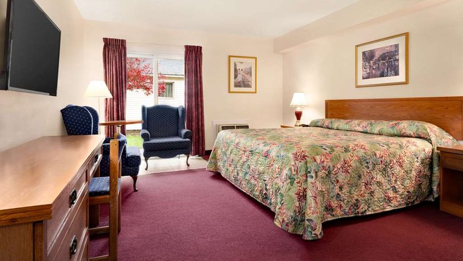 Travelodge Port Elgin Room